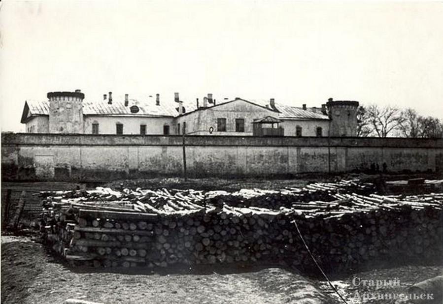 Тюремный замок в Архангельске