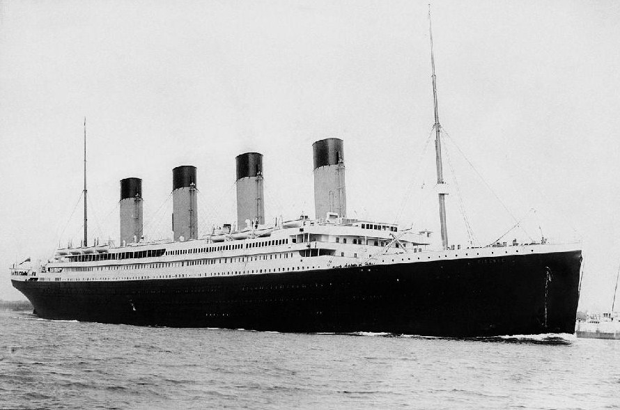 «Титаник» выходит в свой первый и последний рейс. 10 апреля 1912 года