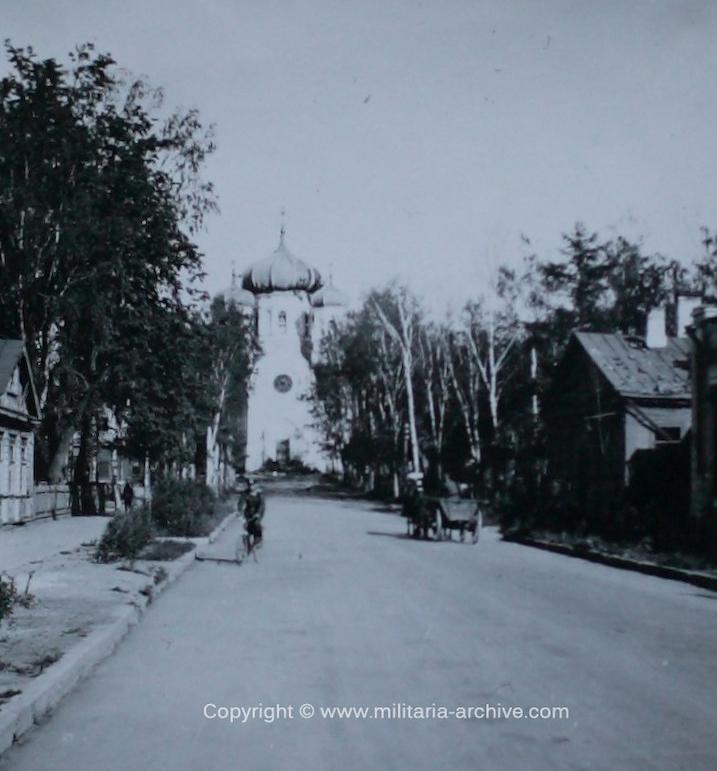 Снимок дома (он справа) времён немецкой оккупации Гатчины