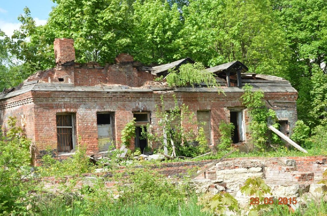 Руины бывшей прачечной