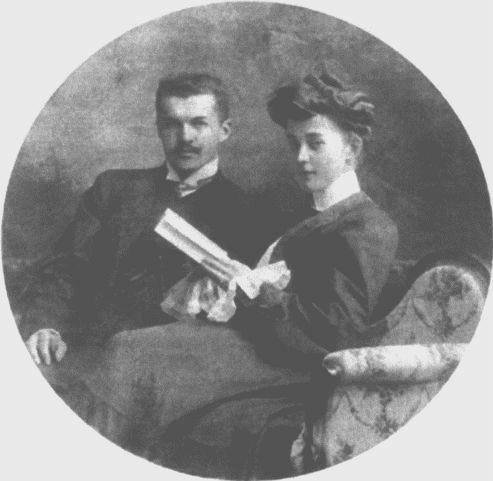 Князь Николай Леонидович Оболенский с женой. Париж. 1925 год